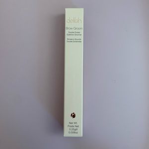 Delilah Eyebrow Pencil